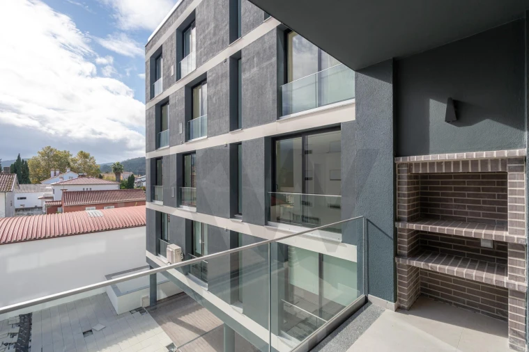 Apartamento T3 para Venda em Miranda do Corvo Foto 35