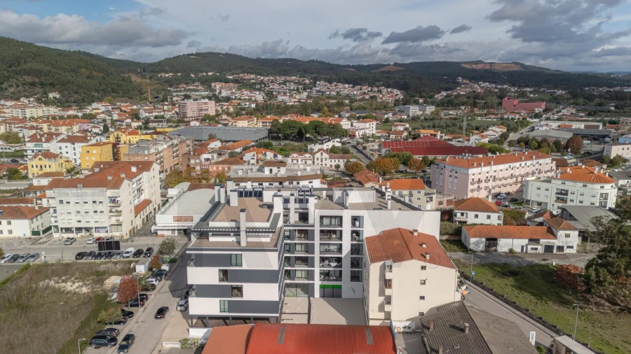 Apartamento T3 para Venda em Miranda do Corvo Foto 51