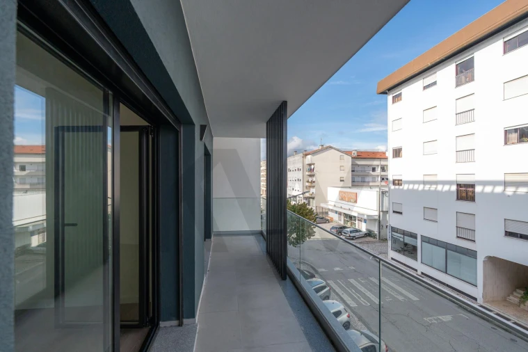 Apartamento T3 para Venda em Miranda do Corvo Foto 2