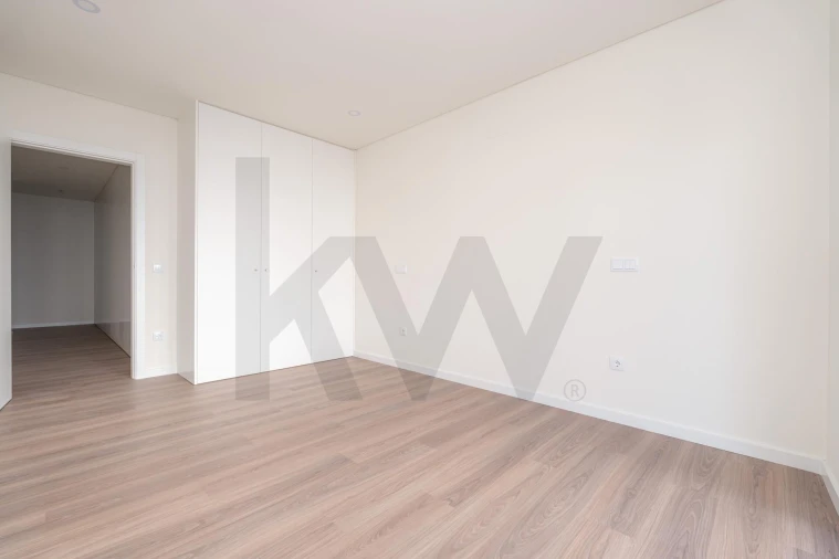 Apartamento T3 para Venda em Miranda do Corvo Foto 9