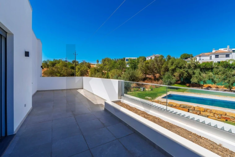 Moradia T4 para Venda em Loule (São Clemente) Foto 49