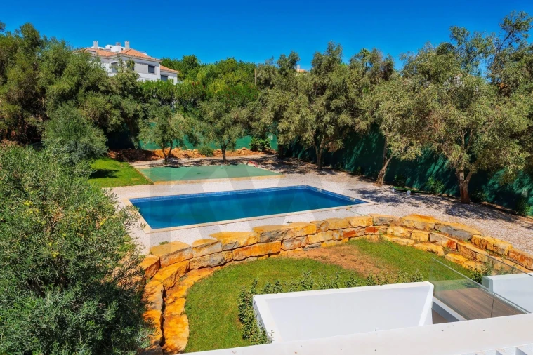 Moradia T4 para Venda em Loule (São Clemente) Foto 2