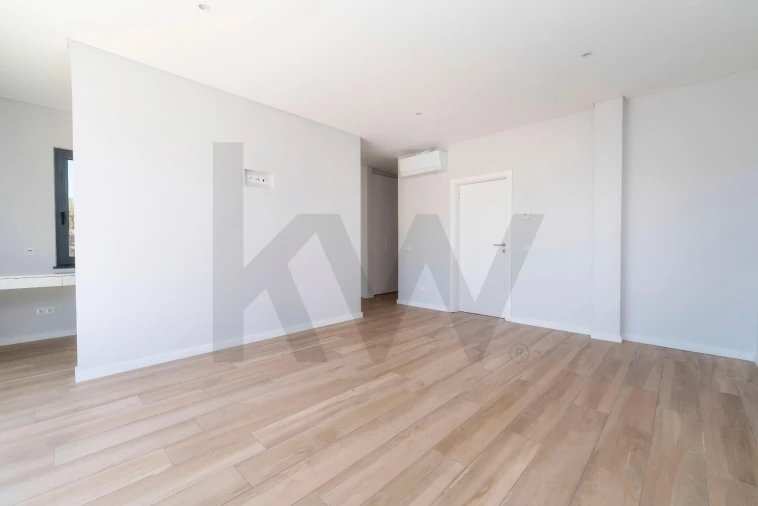 Moradia T4 para Venda em Loule (São Clemente) Foto 28