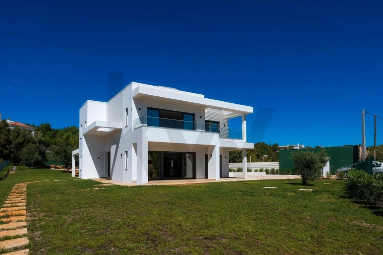 Moradia T4 para Venda em Loule (São Clemente) Foto 4