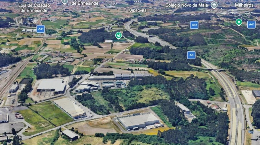 Terreno para Venda em Folgosa Foto 7