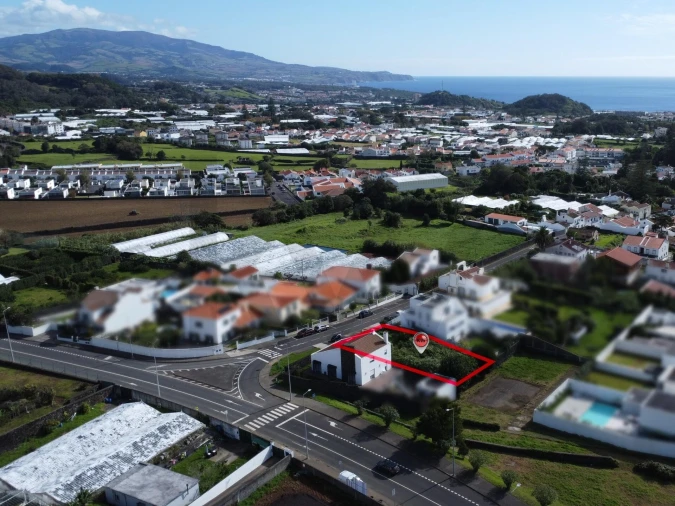 Terreno para Venda em Fajã de Baixo Foto 11