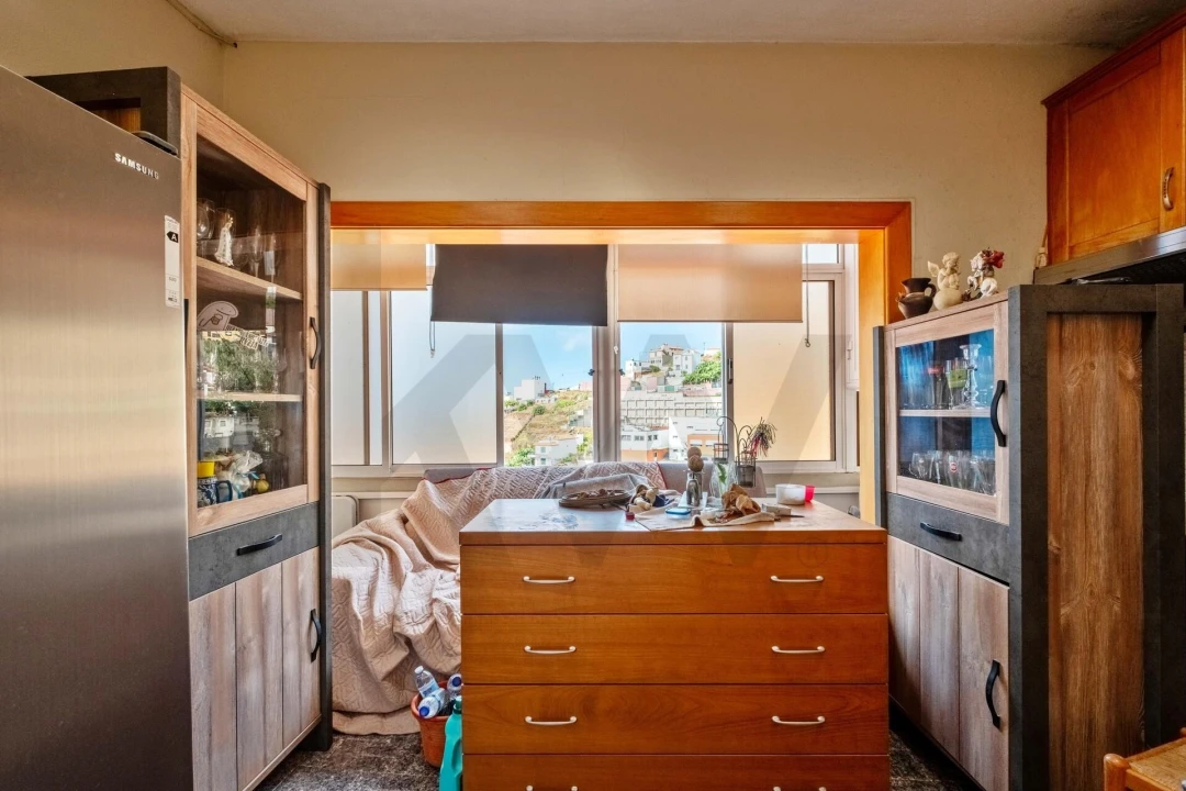 Moradia T5 para Venda em Camara de Lobos Foto 14