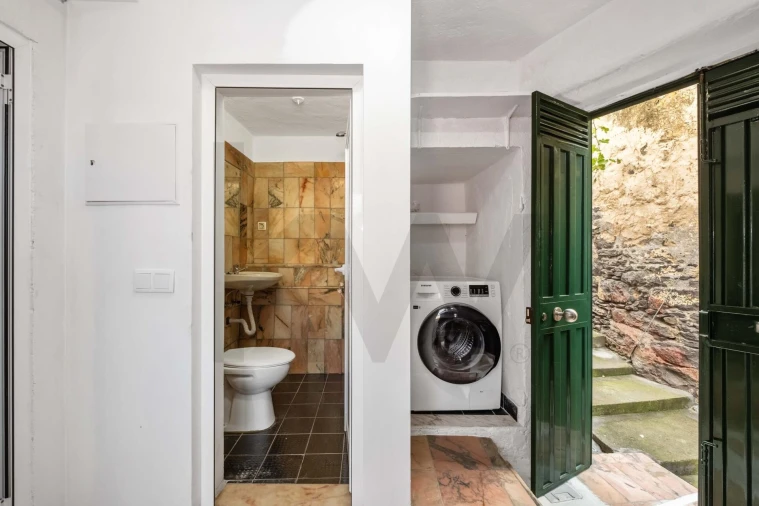 Moradia T5 para Venda em Camara de Lobos Foto 46