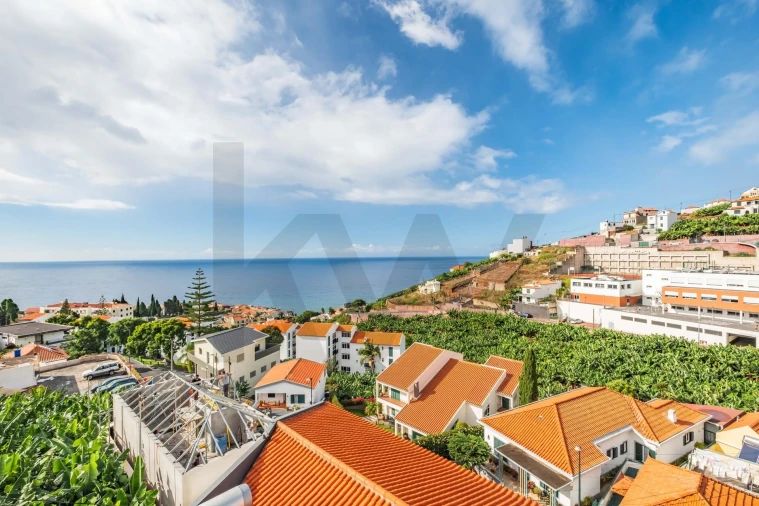 Moradia T5 para Venda em Camara de Lobos Foto 22