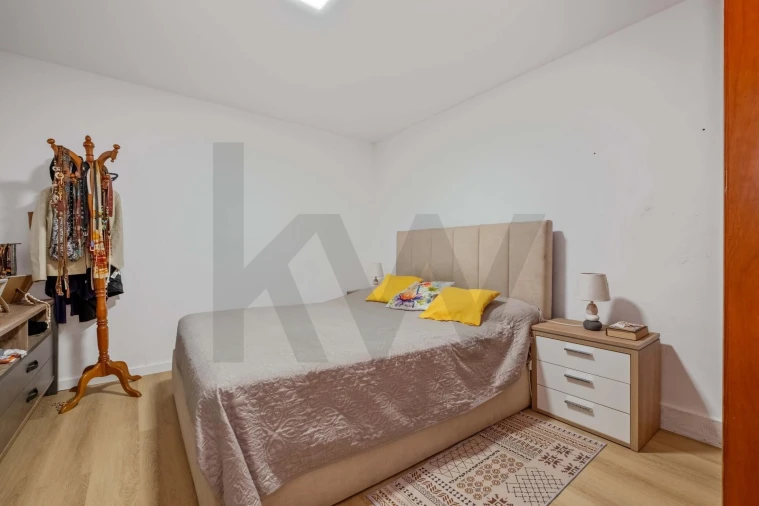 Moradia T5 para Venda em Camara de Lobos Foto 34