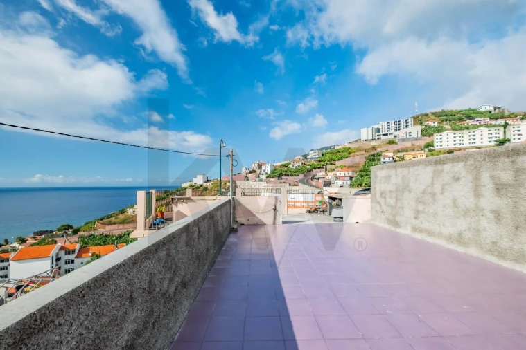 Moradia T5 para Venda em Camara de Lobos Foto 48