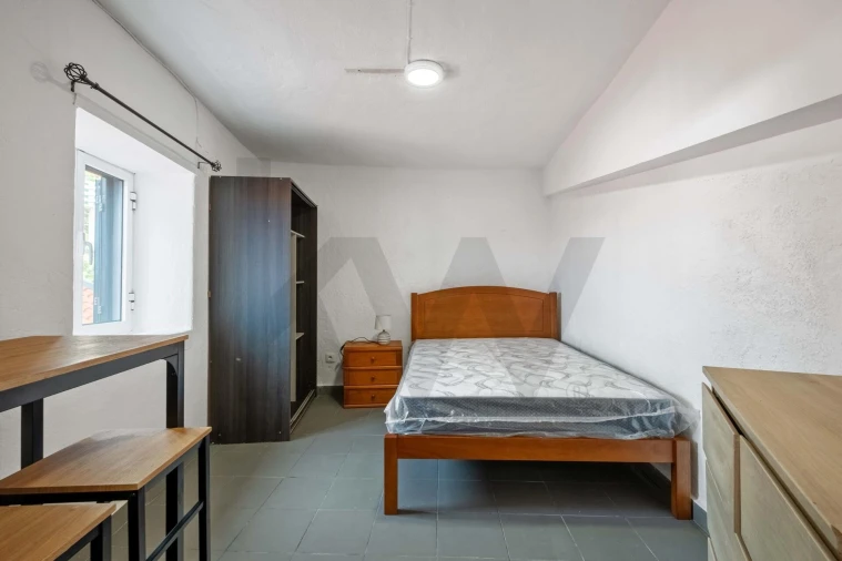 Moradia T5 para Venda em Camara de Lobos Foto 43