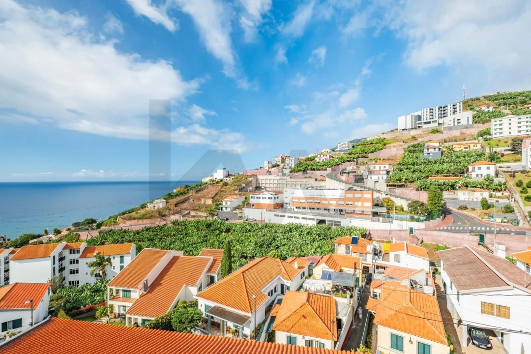 Moradia T5 para Venda em Camara de Lobos Foto 67