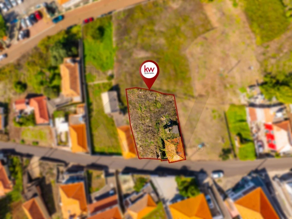 Moradia T2 para Venda em Arco da Calheta Foto 4