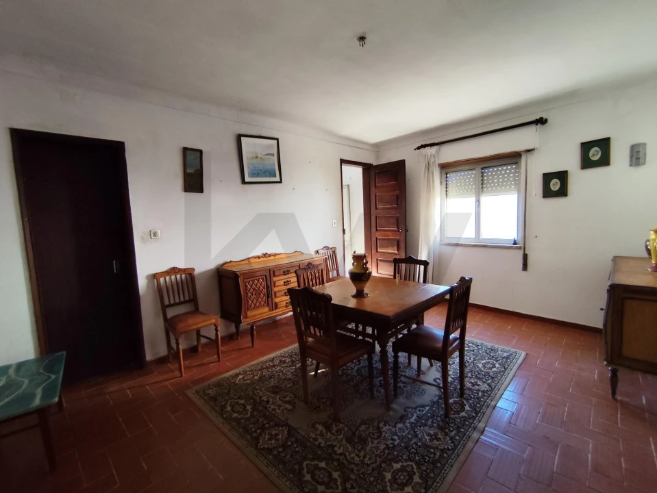 Moradia T4 para Venda em Arrifana Foto 6