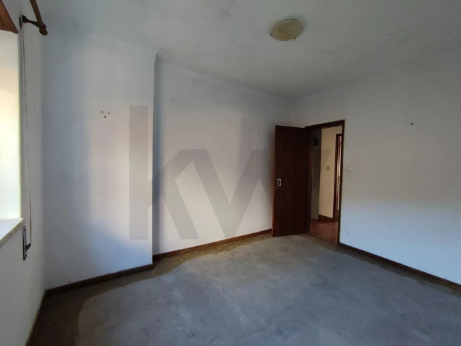 Moradia T4 para Venda em Arrifana Foto 19