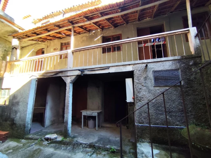 Moradia T4 para Venda em Arrifana Foto 26