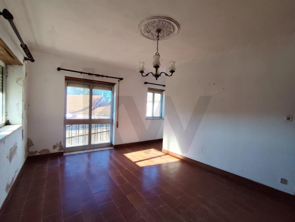 Moradia T4 para Venda em Arrifana Foto 13