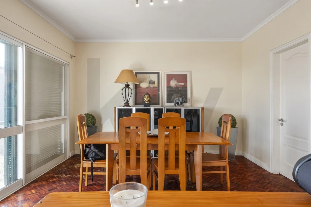 Moradia T3 para Venda em Santo Antonio Foto 5