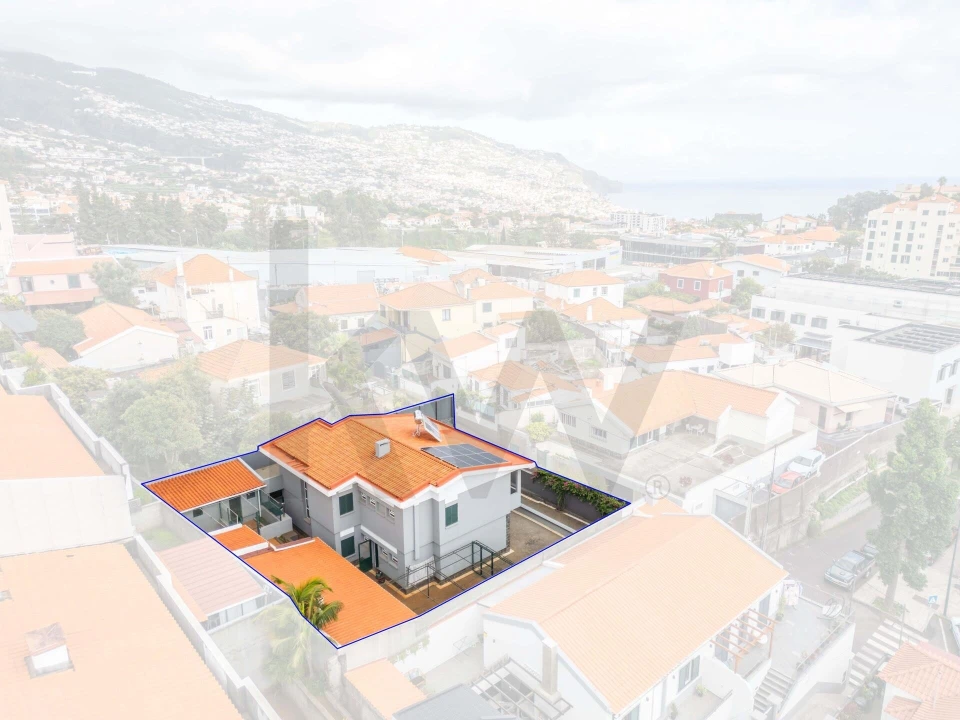 Moradia T3 para Venda em Santo Antonio Foto 62