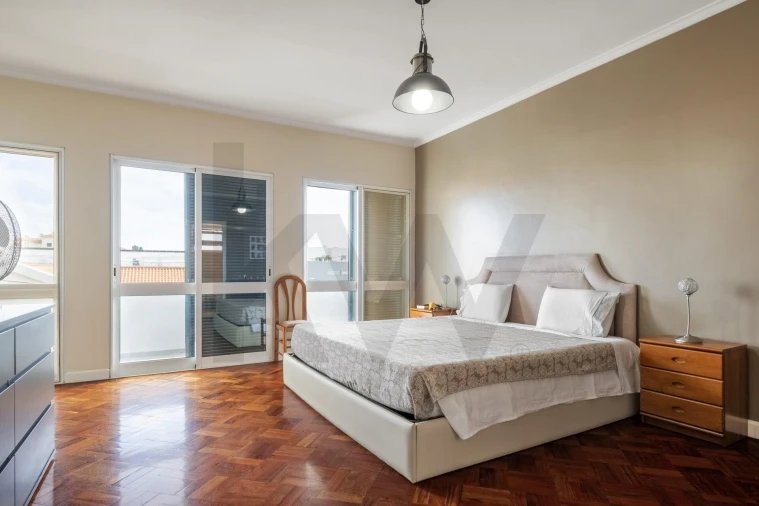 Moradia T3 para Venda em Santo Antonio Foto 25