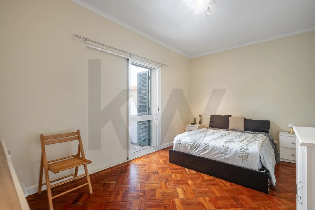 Moradia T3 para Venda em Santo Antonio Foto 17