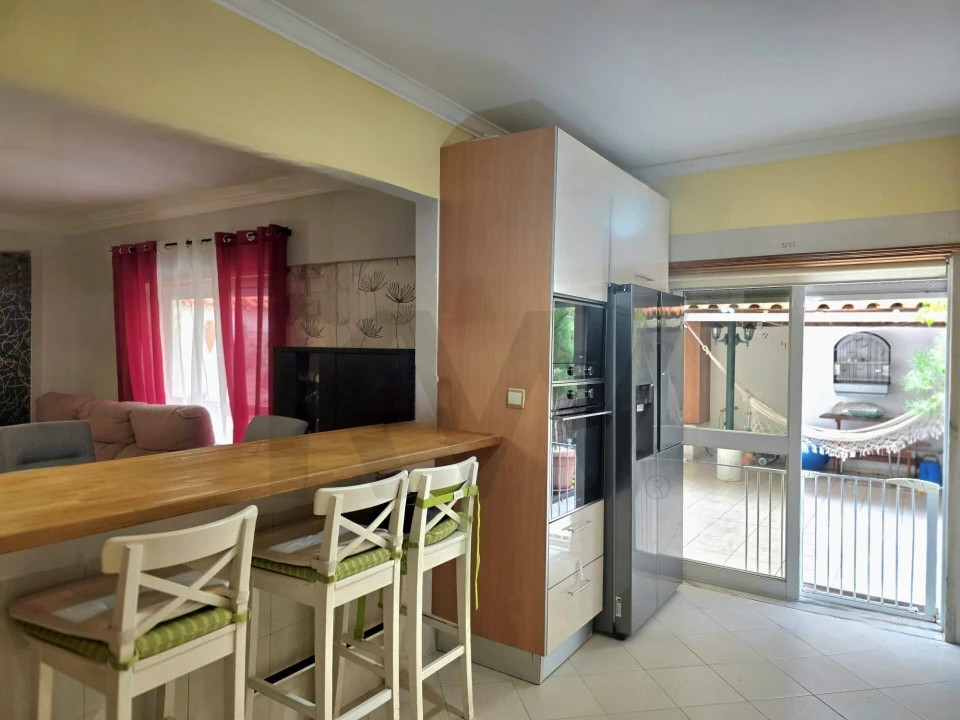 Apartamento T2 para Venda em Encosta do Sol Foto 2