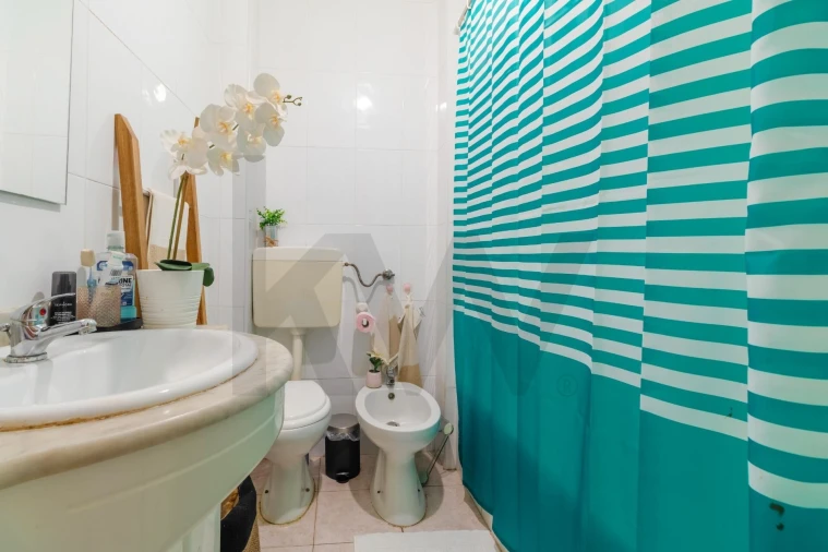 Apartamento para Venda em Alfragide Foto 2