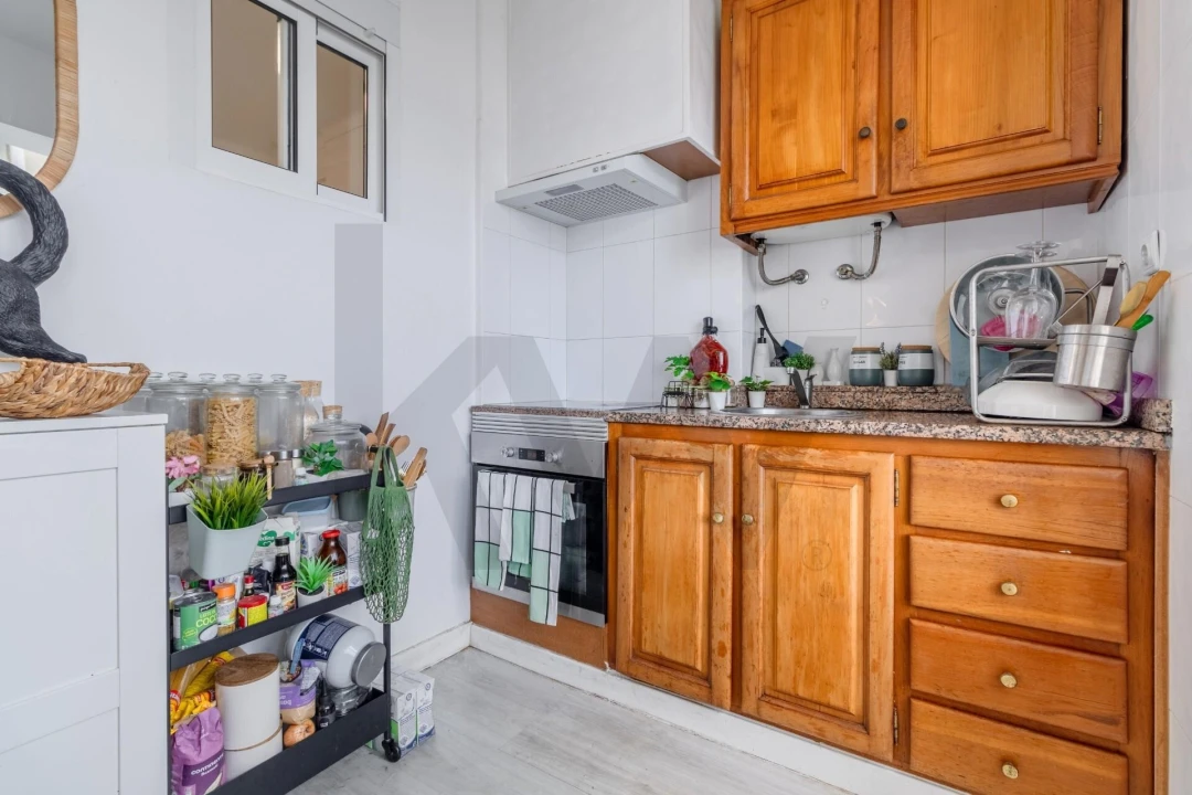 Apartamento para Venda em Alfragide Foto 7