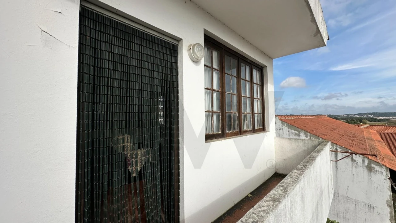 Moradia T3 para Venda em Olho Marinho Foto 31