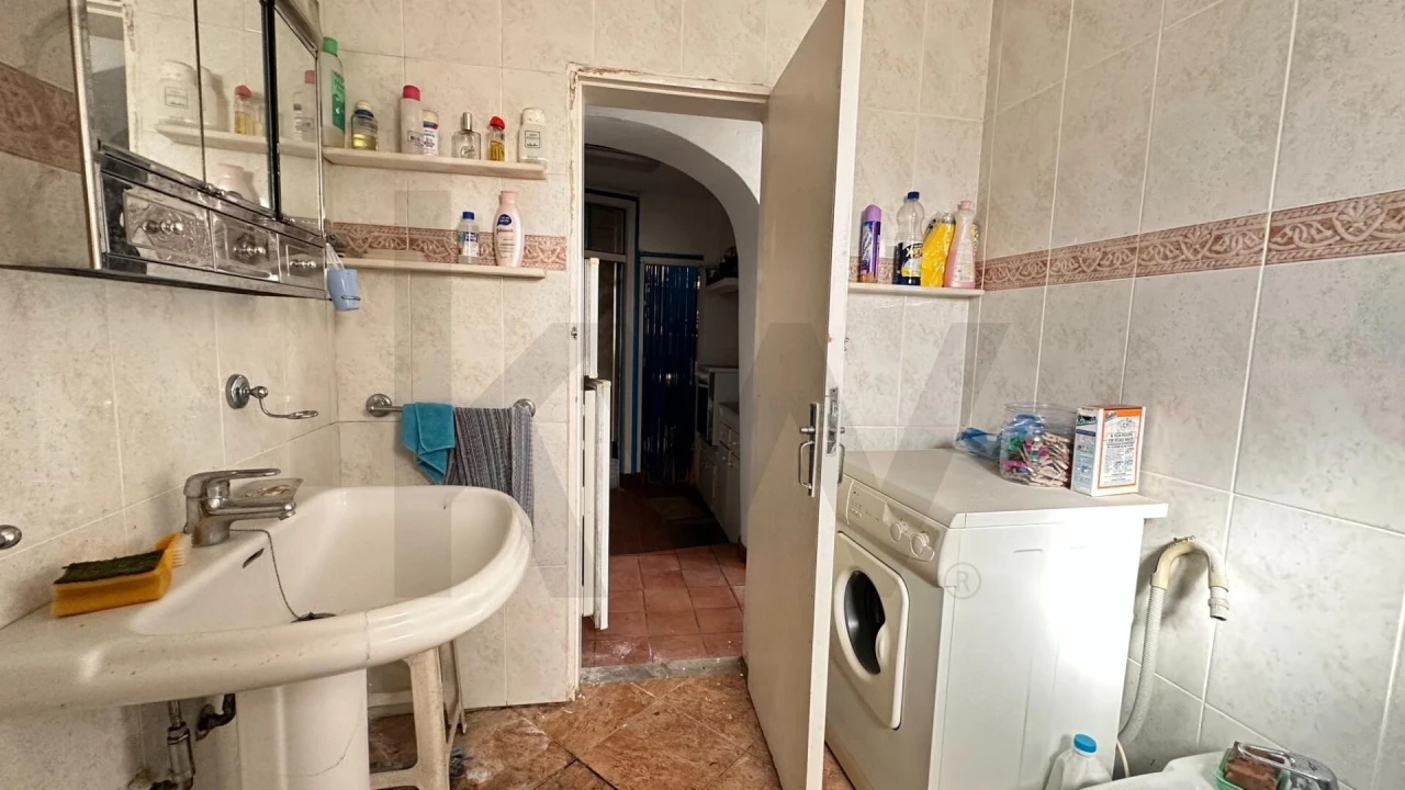 Moradia T3 para Venda em Olho Marinho Foto 12