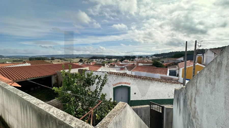 Moradia T3 para Venda em Olho Marinho Foto 32