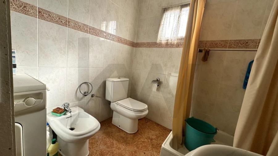 Moradia T3 para Venda em Olho Marinho Foto 14