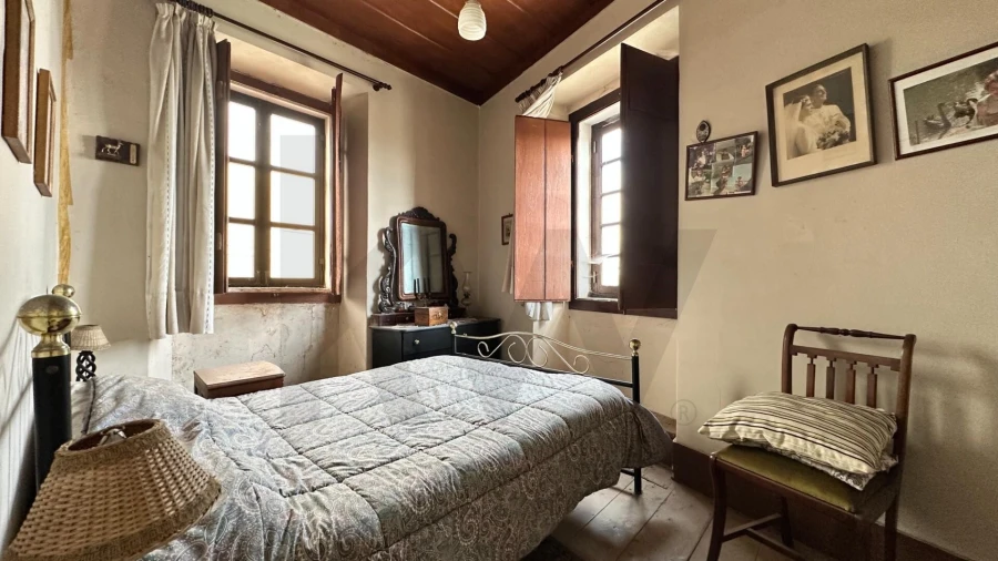 Moradia T3 para Venda em Olho Marinho Foto 8