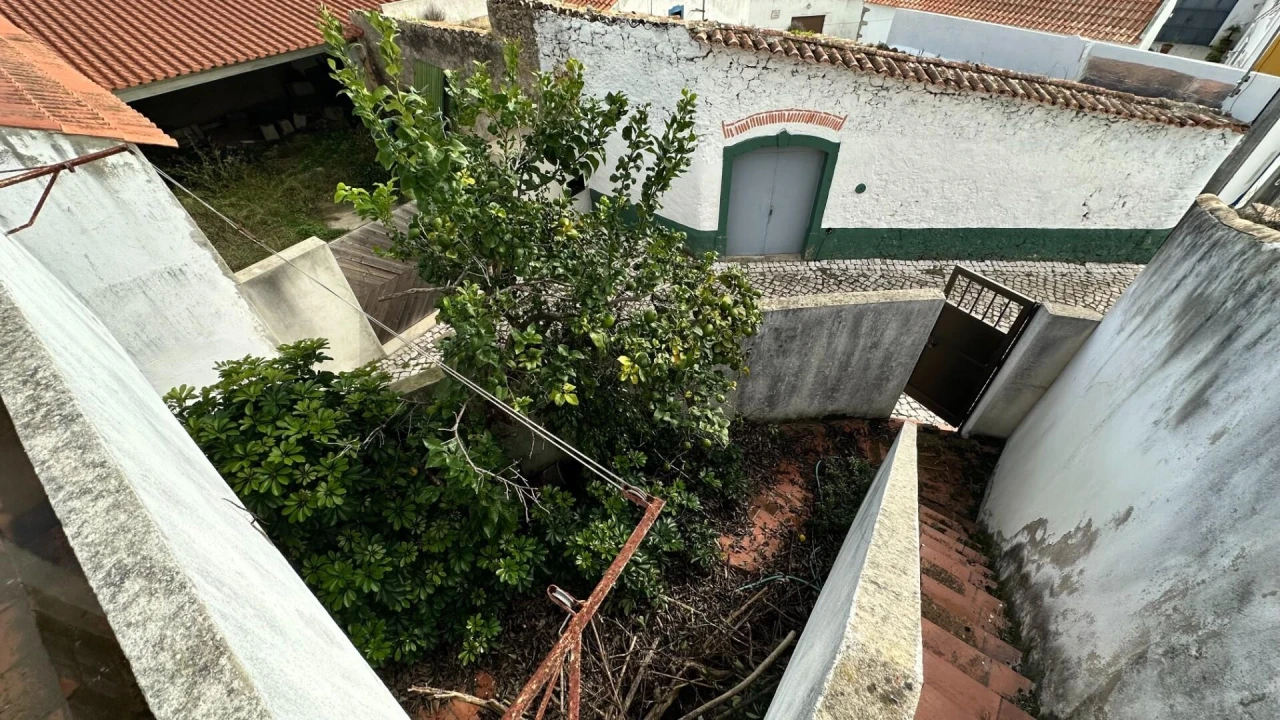 Moradia T3 para Venda em Olho Marinho Foto 34