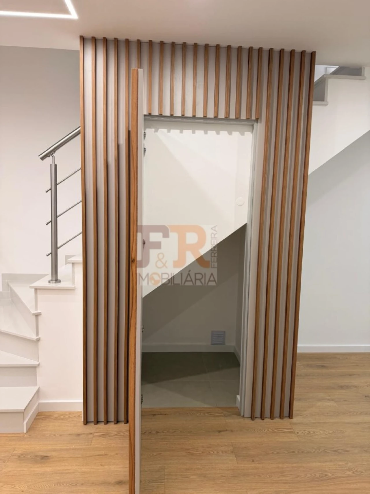 Moradia T3 para Venda em Quinta do Conde Foto 8