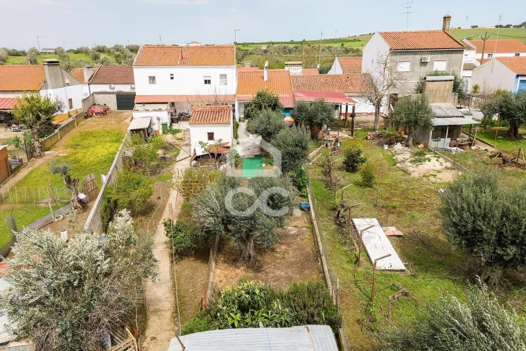 Moradia T2 para Venda em São Saturnino Foto 25