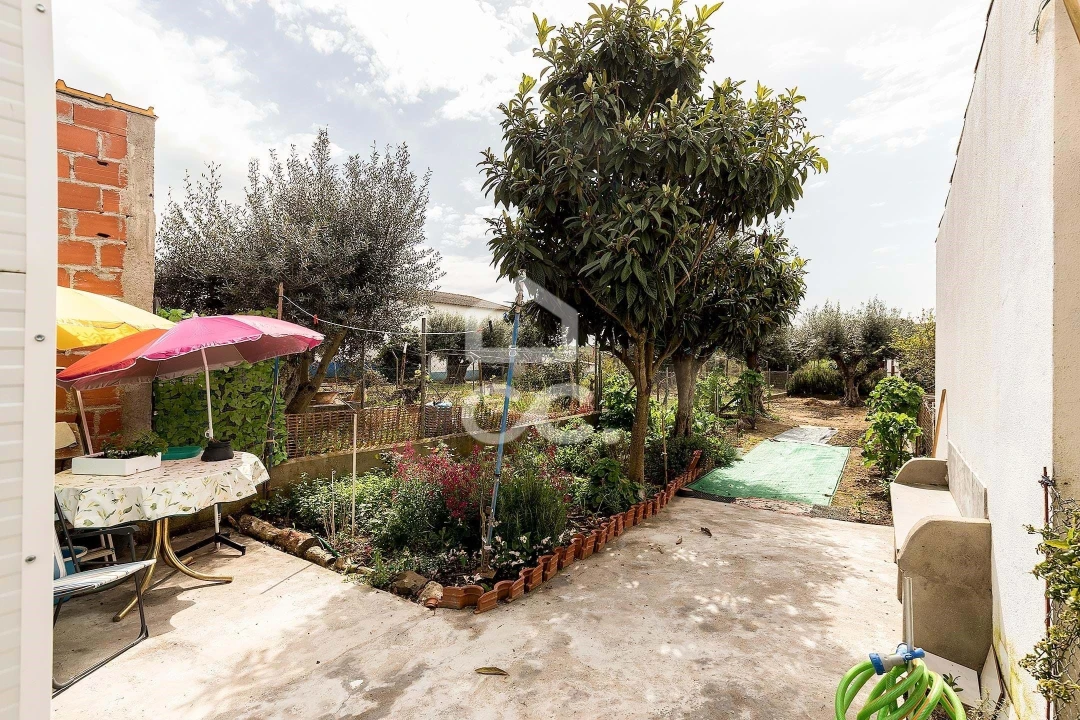 Moradia T2 para Venda em São Saturnino Foto 17