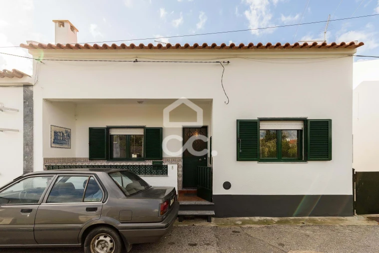 Moradia T3 para Venda em Bacelo e Senhora da Saúde Foto 1