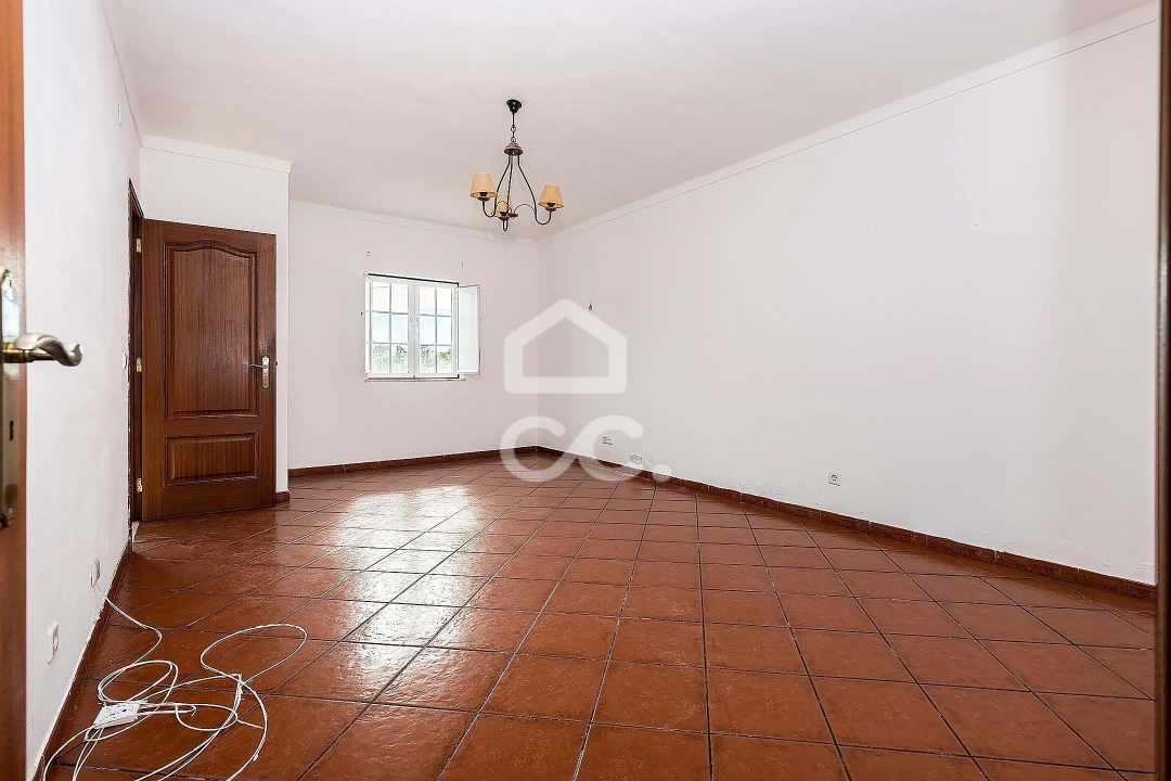 Moradia T6 para Venda em Alcaçovas Foto 17