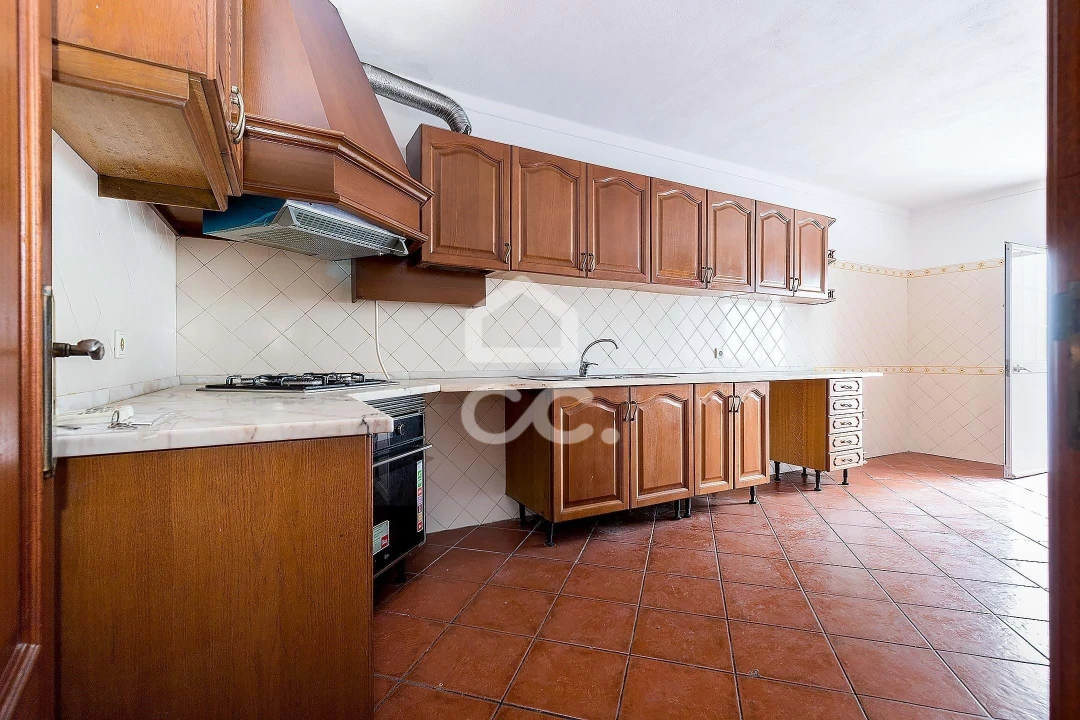 Moradia T6 para Venda em Alcaçovas Foto 14