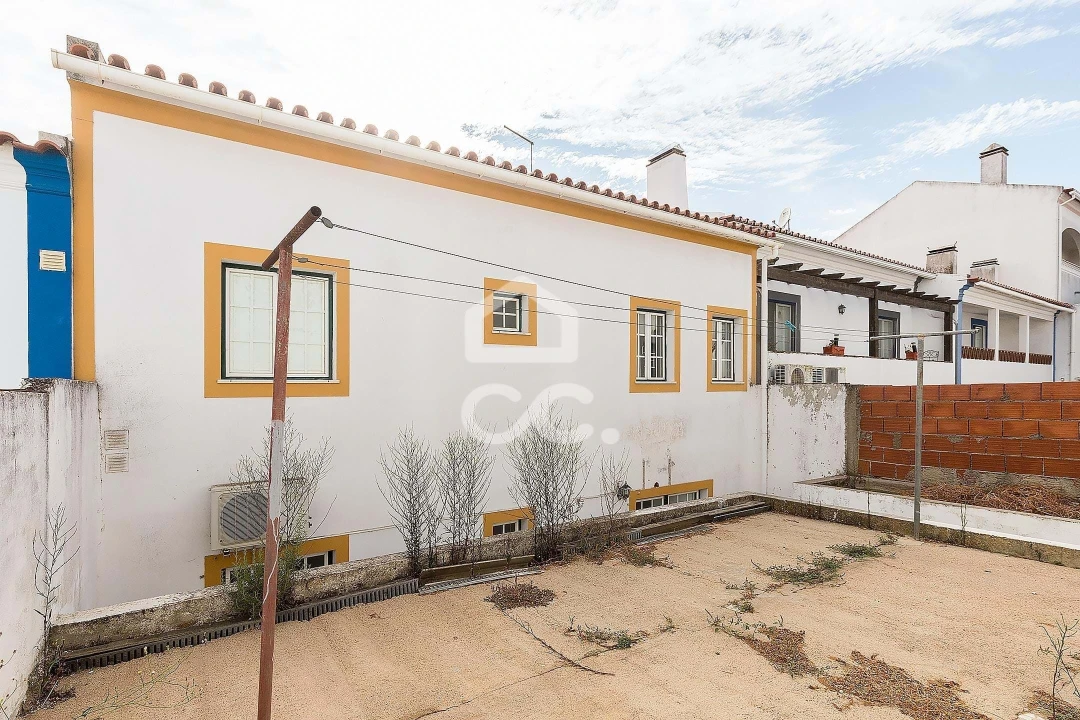 Moradia T6 para Venda em Alcaçovas Foto 30