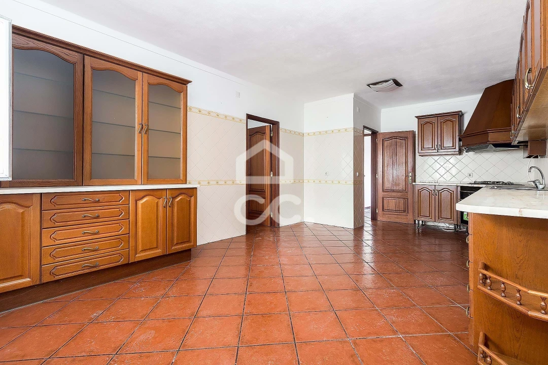 Moradia T6 para Venda em Alcaçovas Foto 12