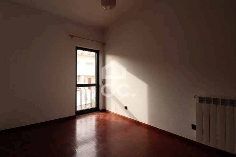 Moradia T3 para Venda em São Martinho do Bispo e Ribeira de Frades Foto 10