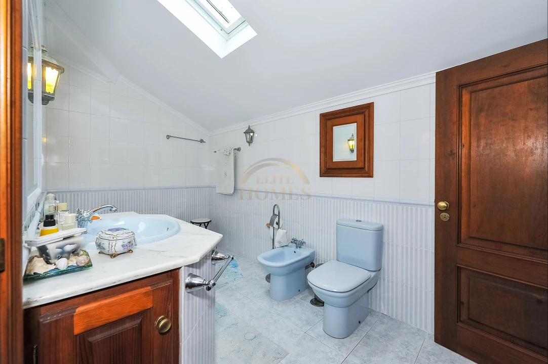 Quinta T6 para Venda em Ota Foto 32