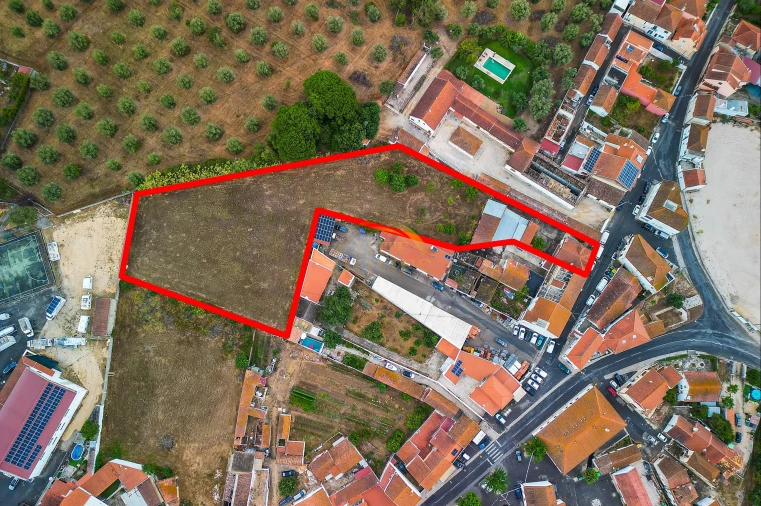 Quinta T6 para Venda em Ota Foto 49