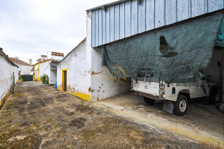 Quinta T6 para Venda em Ota Foto 44