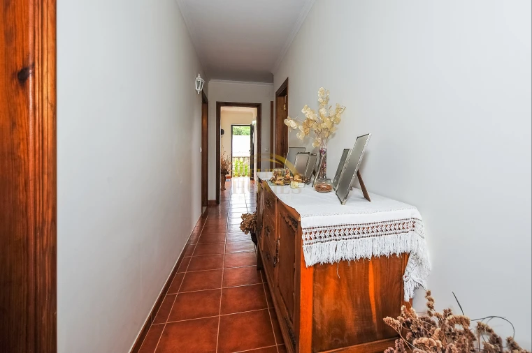 Quinta T6 para Venda em Ota Foto 27