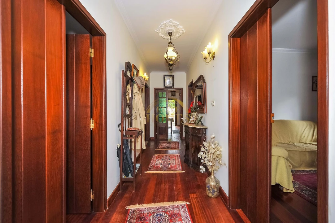 Quinta T6 para Venda em Ota Foto 4