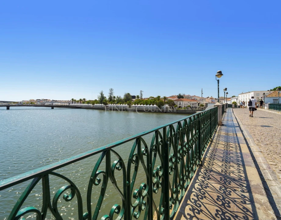 Moradia T4 para Venda em Conceição e Cabanas de Tavira Foto 14